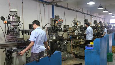 Equipos de mecanizado CNC
